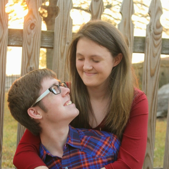 Meet your Posher, Ashley - Picture 1 of 1